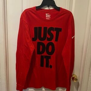 Men’s Nike Shirt